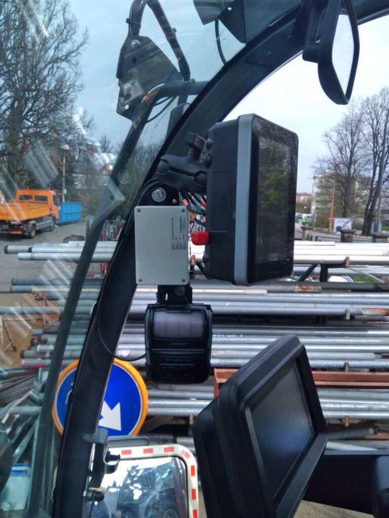 KRAMER 8095T s obchodní váhou
